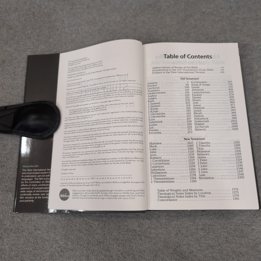 NIV Foundation Study Bible Zondervan Hardcover New International Version Black - Picture 4 of 4
